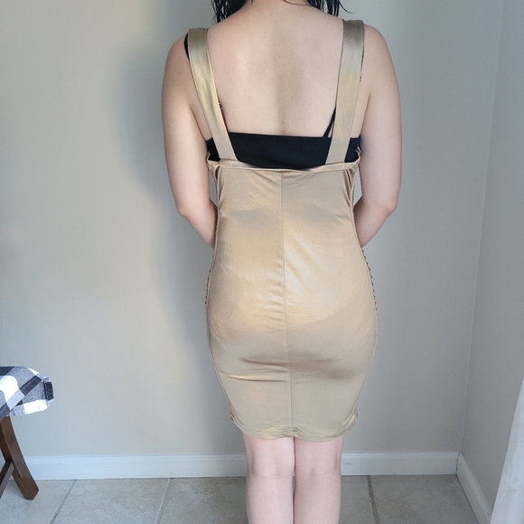 NWT: Fashion Nova "Nothin Better Than Me" Chain Dress / Size Medium - Picture 9 of 9